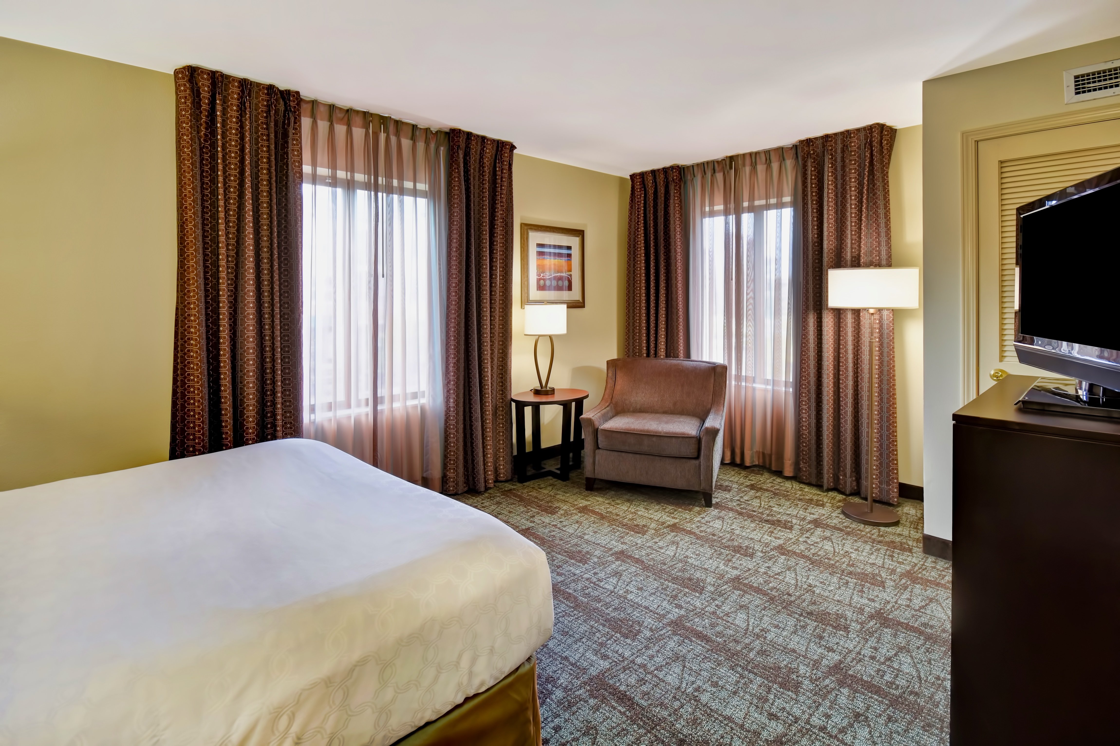 staybridge suites middleton madison west by ihg