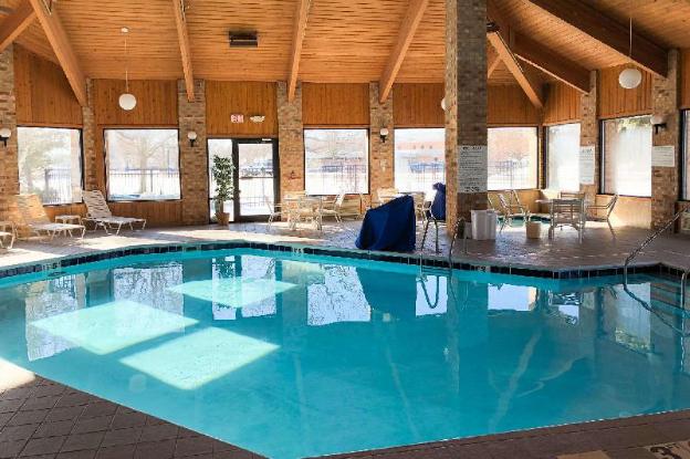 quality inn and suites sun prairie madison east