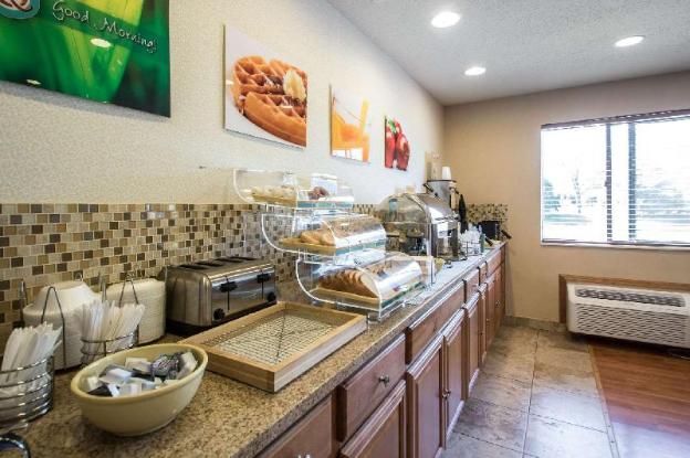 quality inn and suites sun prairie madison east