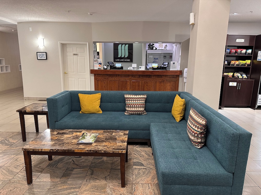 mainstay suites madison airport