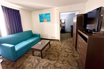 mainstay suites madison airport