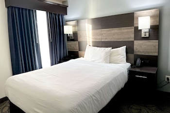 mainstay suites madison airport