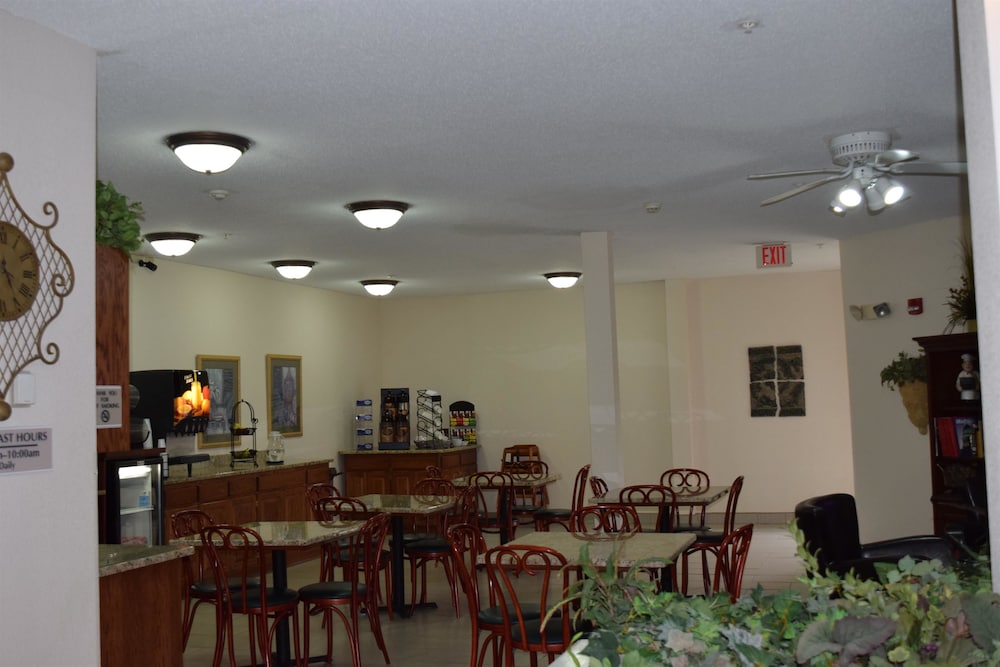 mainstay suites madison airport