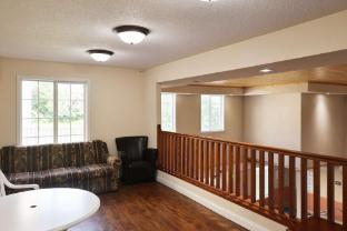 mainstay suites madison airport