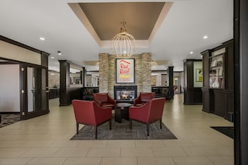 red roof inn plus and suites knoxville west cedar bluff