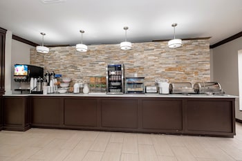 Red Roof Inn Plus+ & Suites Knoxville West-Cedar Bluff,Farragut>>Cedar Bluff,3 star