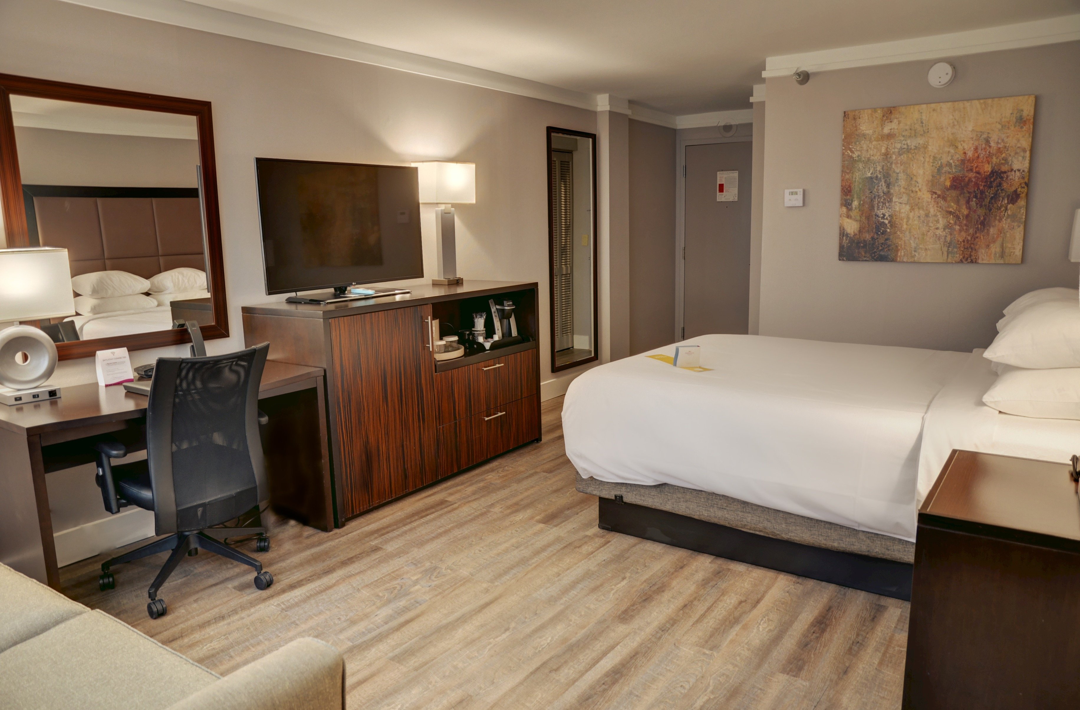 crowne plaza knoxville downtown university by ihg
