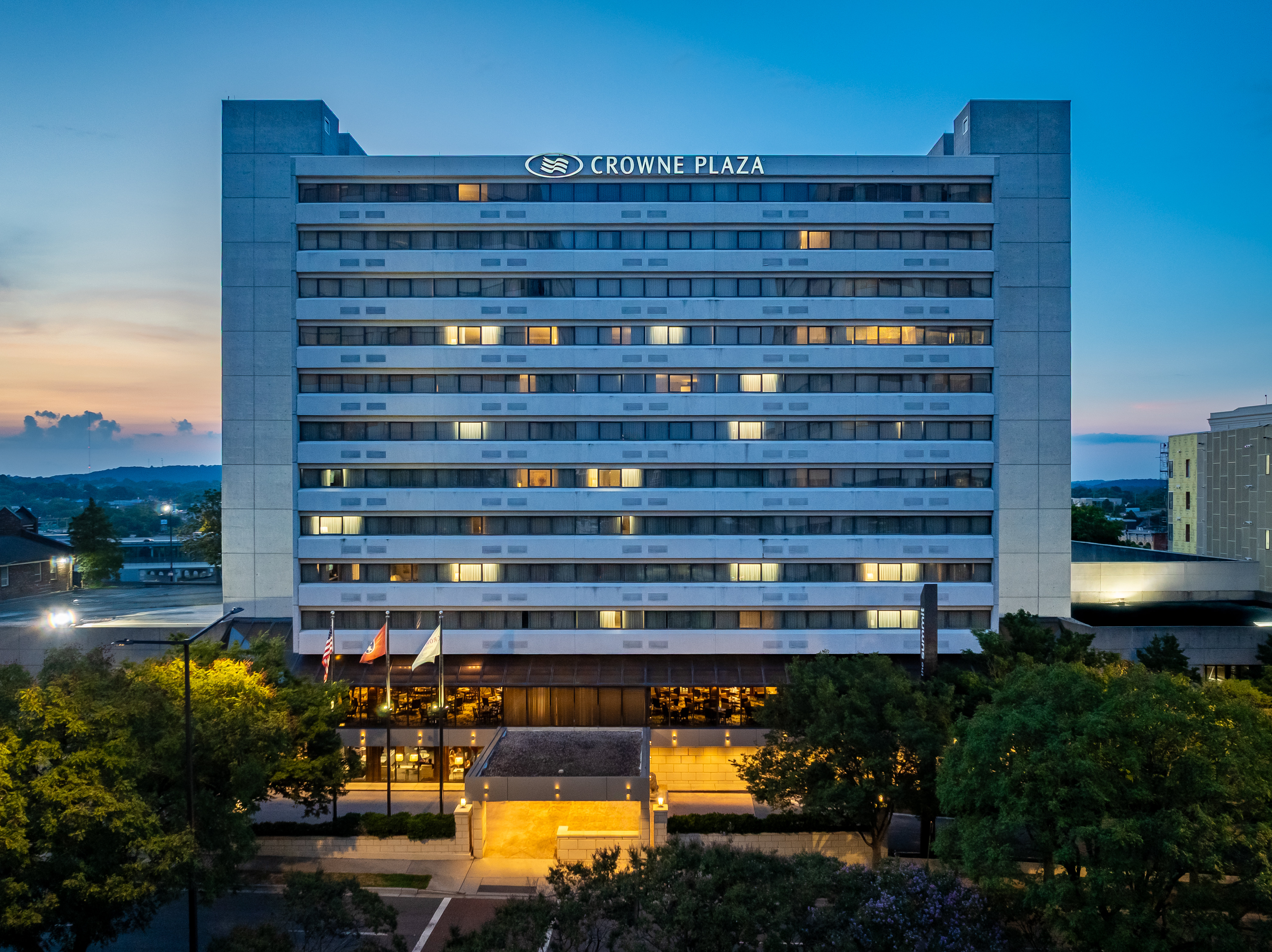 crowne plaza knoxville downtown university by ihg