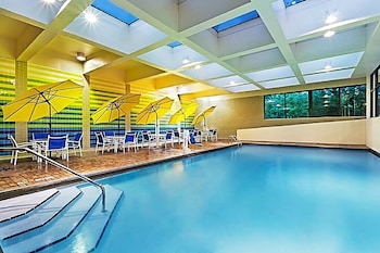 Crowne Plaza Knoxville Downtown University By Ihg,Tennessee>>Knoxville,4 star