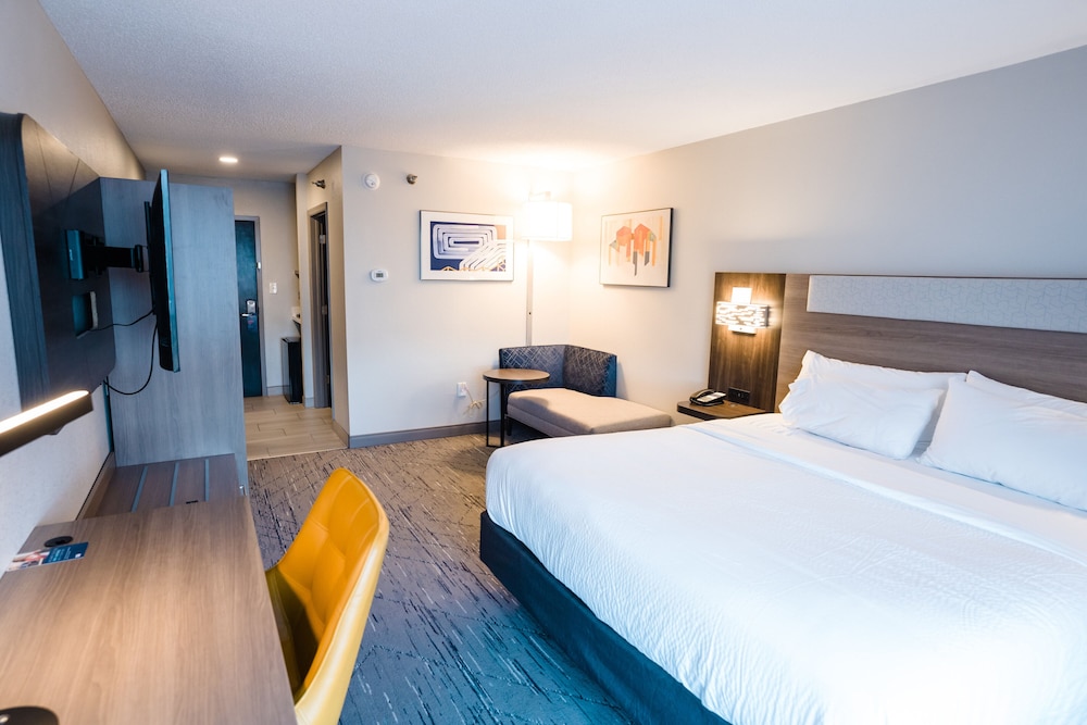 holiday inn express and suites knoxville north i 75 exit 112 by ihg