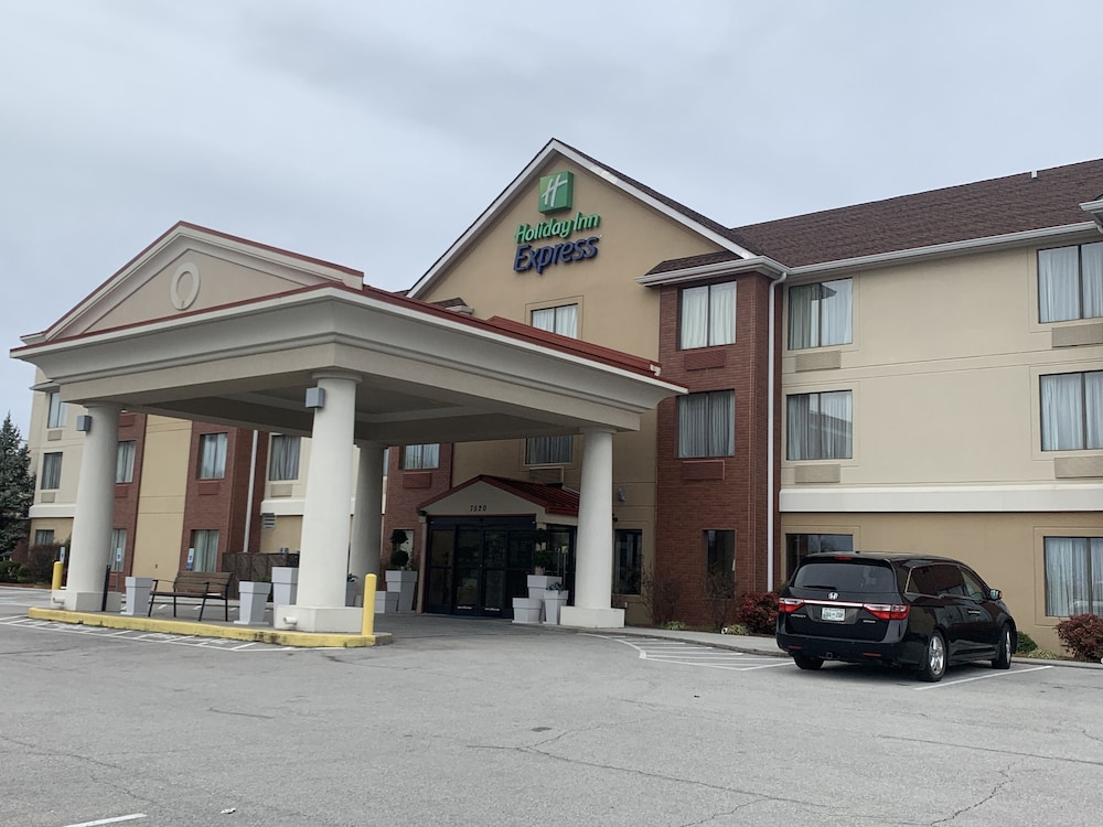 holiday inn express and suites knoxville north i 75 exit 112 by ihg