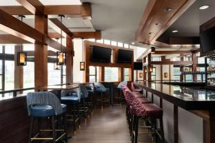doubletree by hilton hartford bradley airport