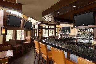 doubletree by hilton hartford bradley airport