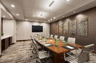 doubletree by hilton hartford bradley airport