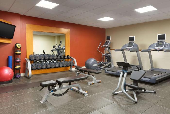 doubletree by hilton hartford bradley airport