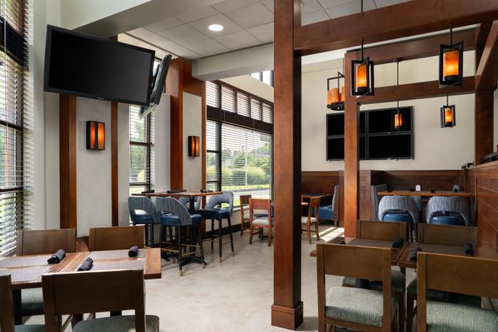 doubletree by hilton hartford bradley airport