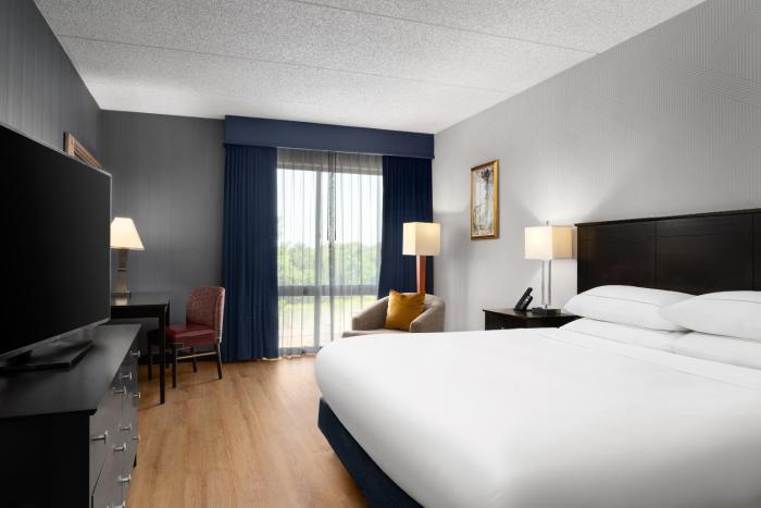 doubletree by hilton hartford bradley airport
