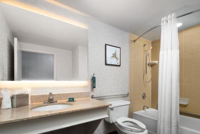 doubletree by hilton hartford bradley airport