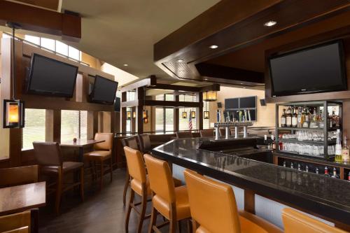 doubletree by hilton hartford bradley airport