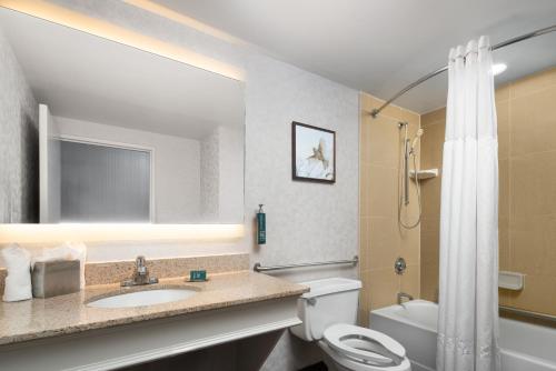 doubletree by hilton hartford bradley airport
