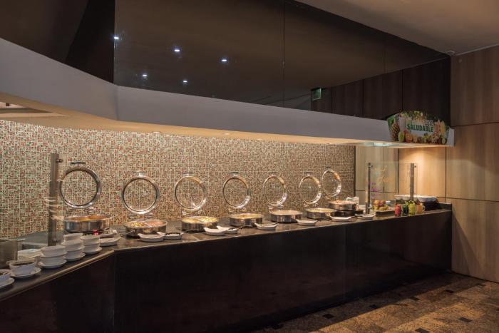 holiday inn select guadalajara by ihg