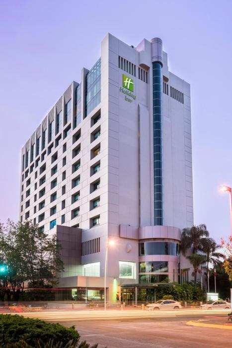 holiday inn select guadalajara by ihg