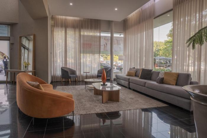 holiday inn select guadalajara by ihg