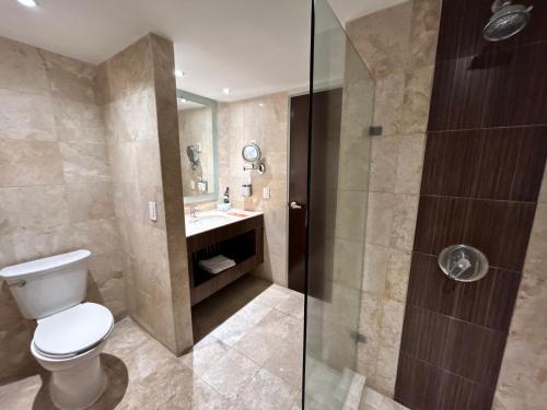 holiday inn select guadalajara by ihg