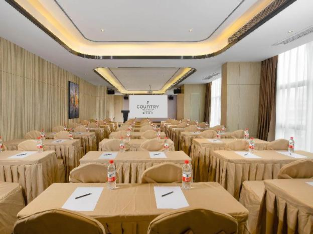 country inn suites foshan zumiao store