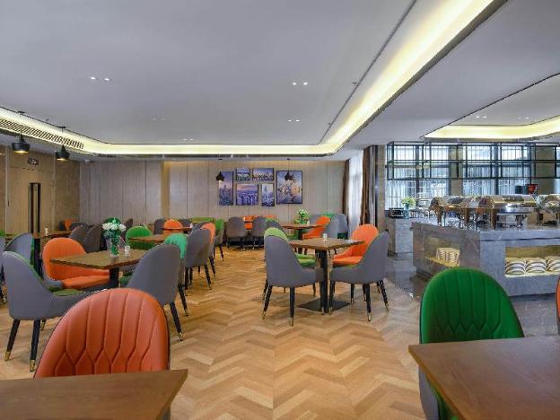 country inn suites foshan zumiao store
