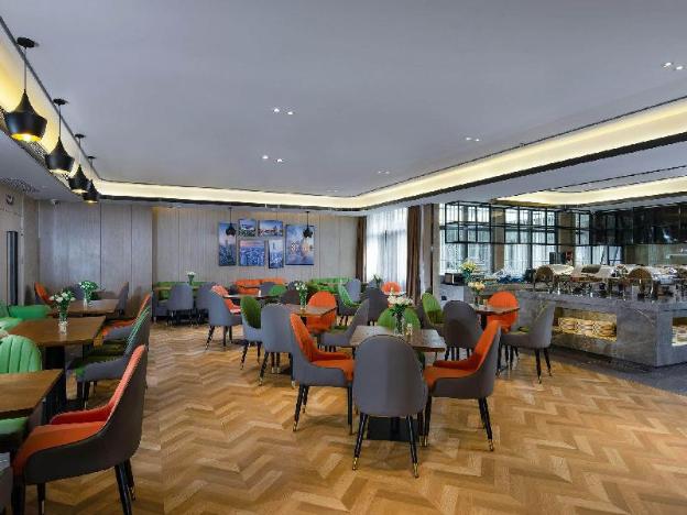 country inn suites foshan zumiao store
