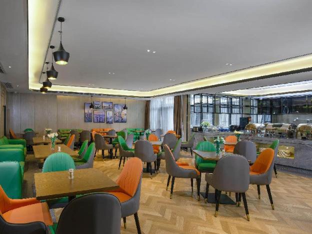 country inn suites foshan zumiao store