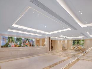 vienna international hotel causeway bay plaza honggutan center nanchang