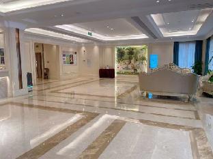 vienna international hotel causeway bay plaza honggutan center nanchang