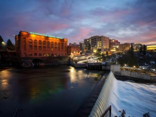 the davenport tower autograph collection