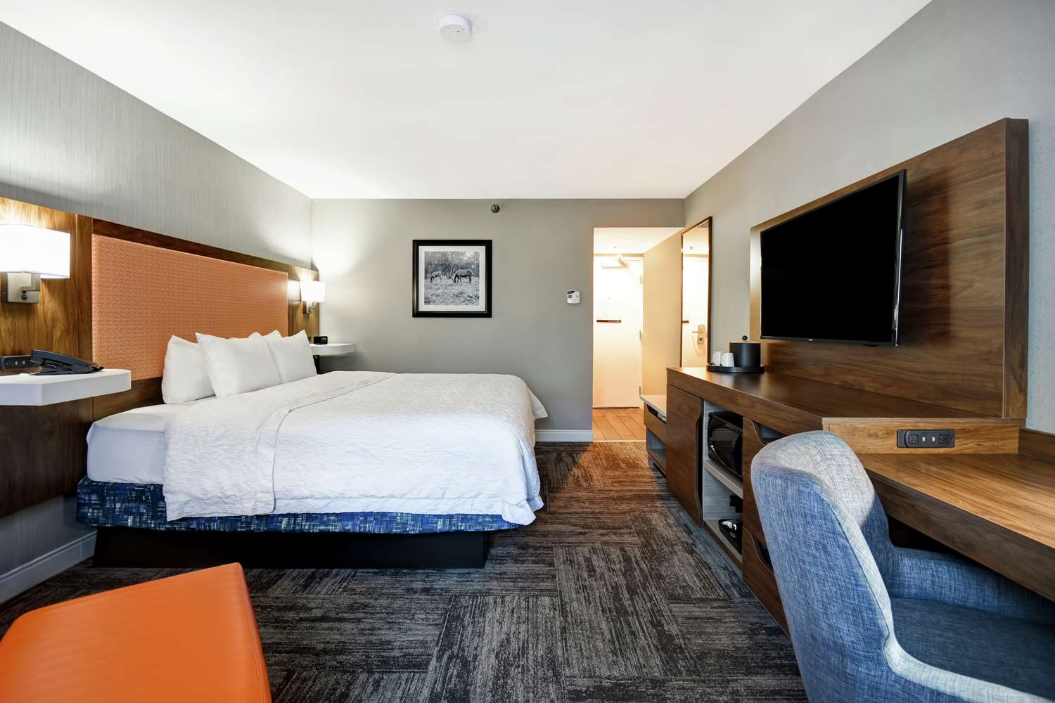 hampton inn i 75 lexington hamburg area
