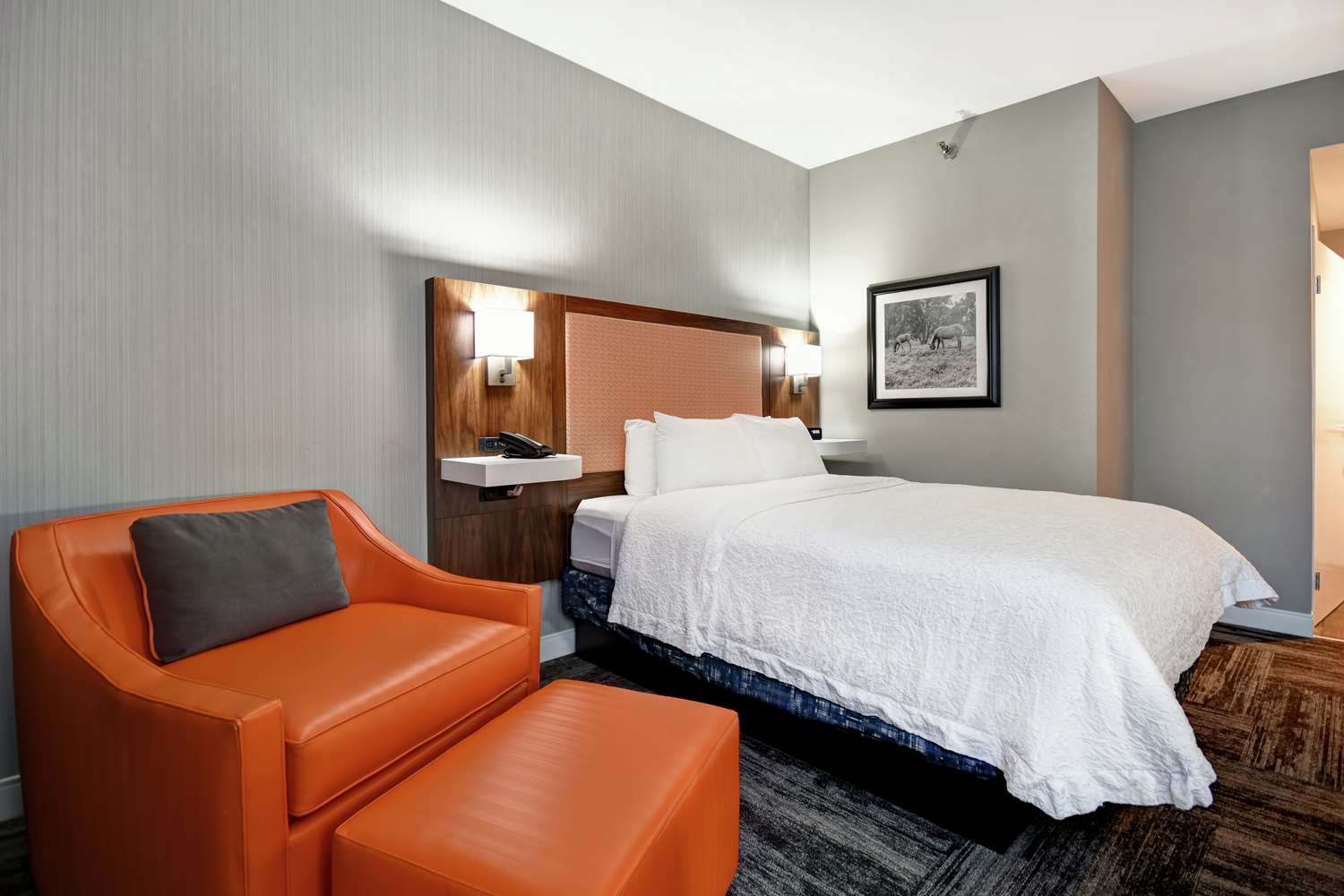 hampton inn i 75 lexington hamburg area