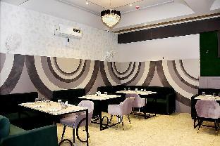 Hotel Seven W,Rampura,3 star