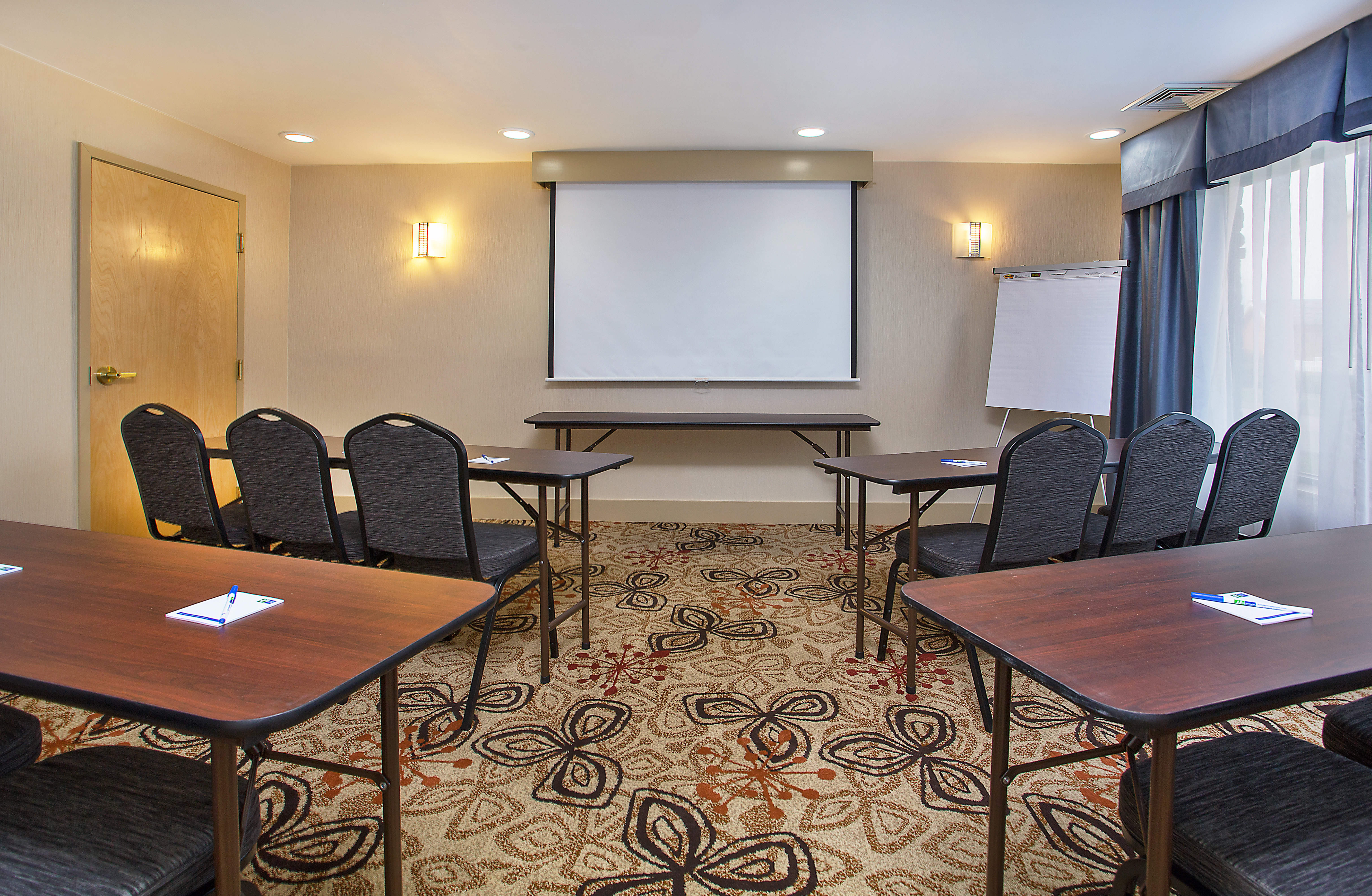 holiday inn express berea by ihg
