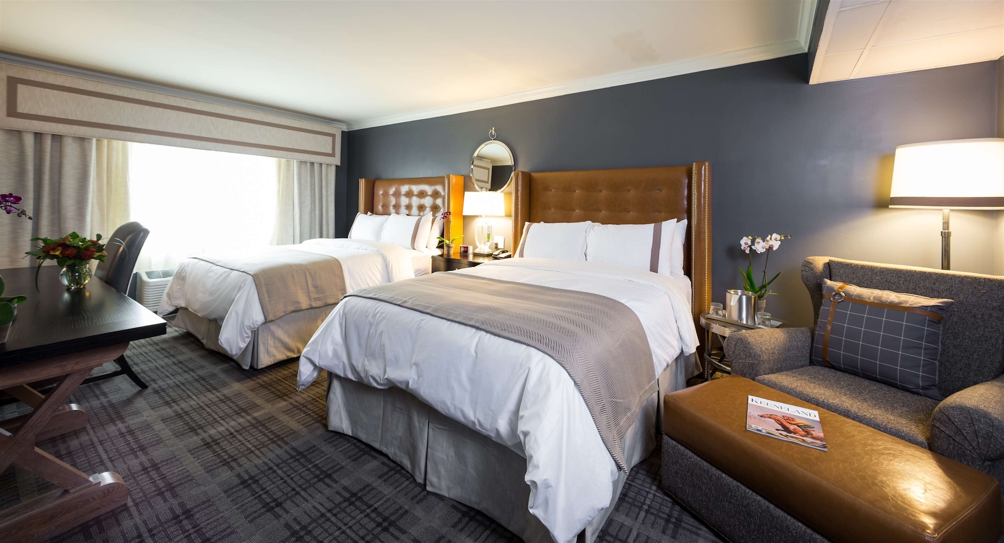 the campbell house lexington curio collection by hilton