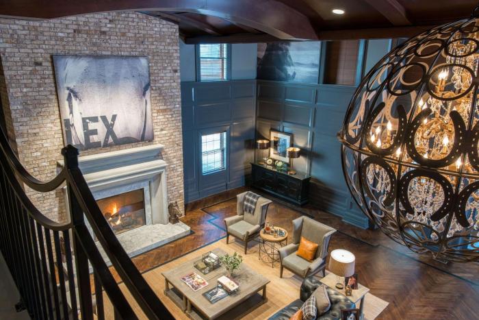 the campbell house lexington curio collection by hilton