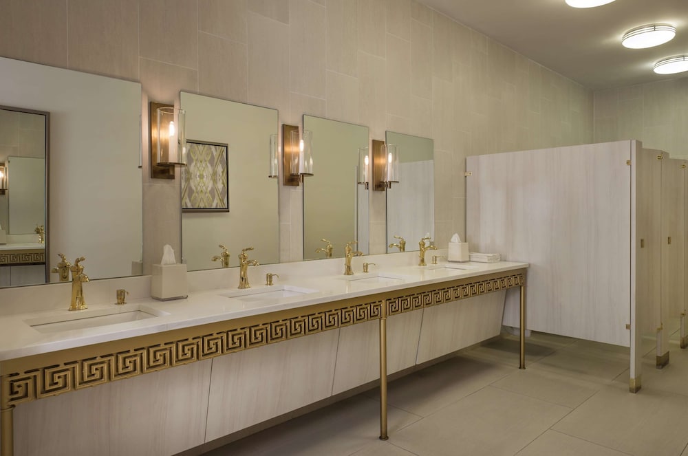 doubletree by hilton hotel dallas love field