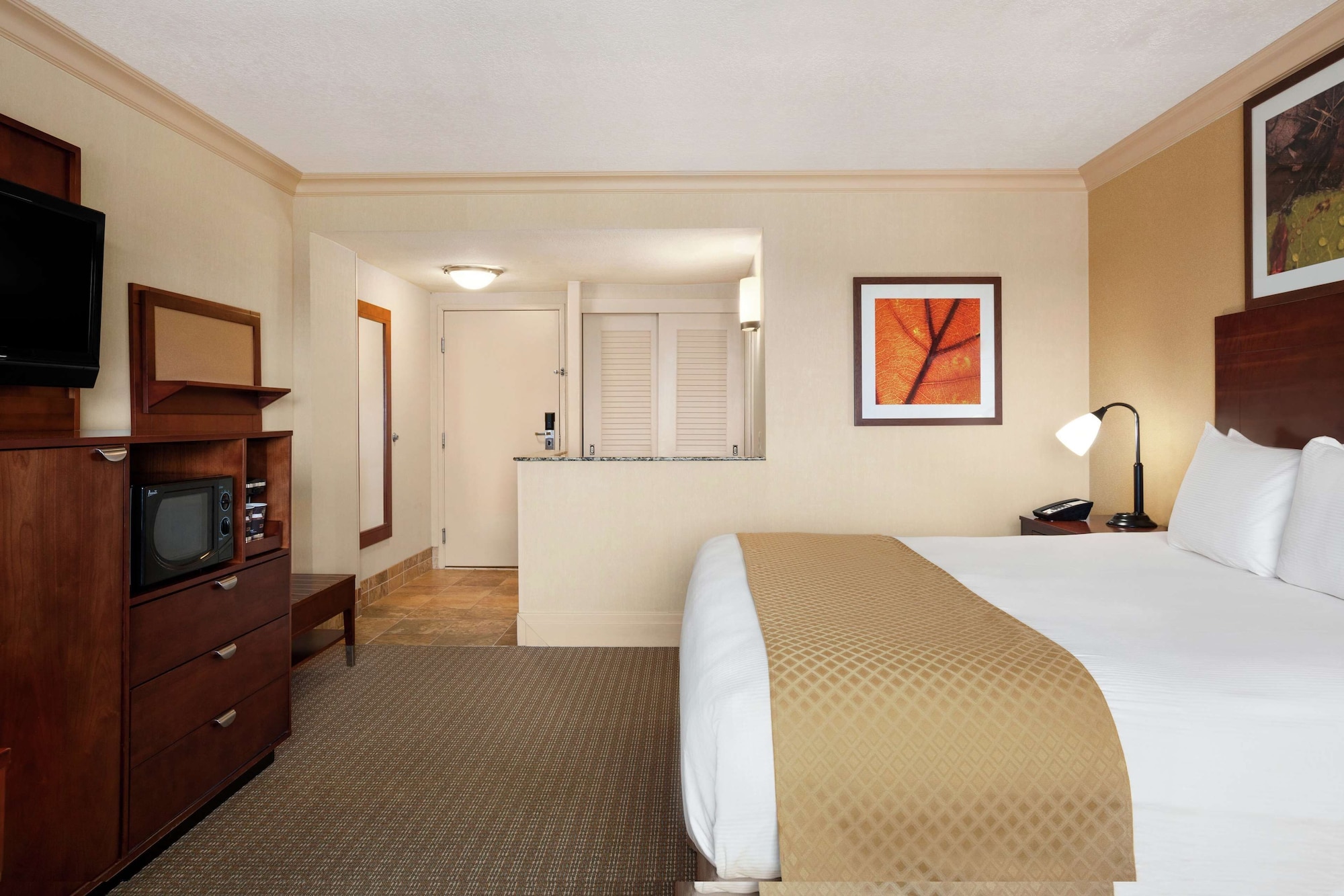 doubletree by hilton hotel dallas love field