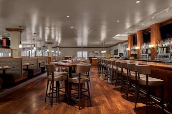 doubletree by hilton hotel dallas love field