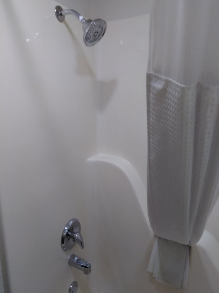 quality inn and suites