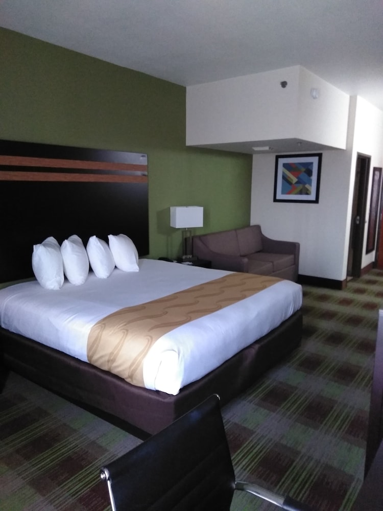 quality inn and suites