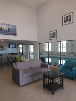 Quality Inn & Suites,Bois D Arc>>Aurora,3 star