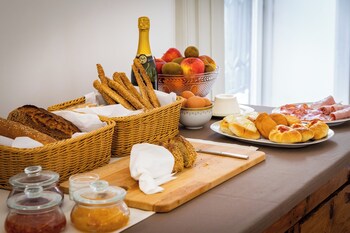 divisi suites