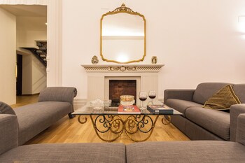 divisi suites