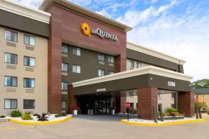 La Quinta Inn Des Moines-Clive,Near Clive Aquatic Center,3 star